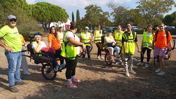 Image 3 : certification joelette pour les eleves de sapat