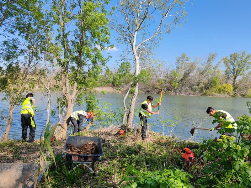 Image 3 : F&eacute;d&eacute;ration de p&ecirc;che de l'Aude et le Lyc&eacute;e Professionnel Agricole Martin Luther King de Narbonne